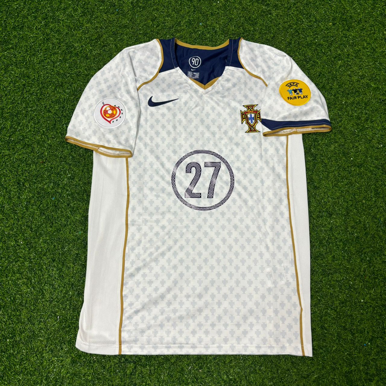 Portugal EURO 2004 Ricardo Quaresma #27 Away White Retro Football Jersey Kit