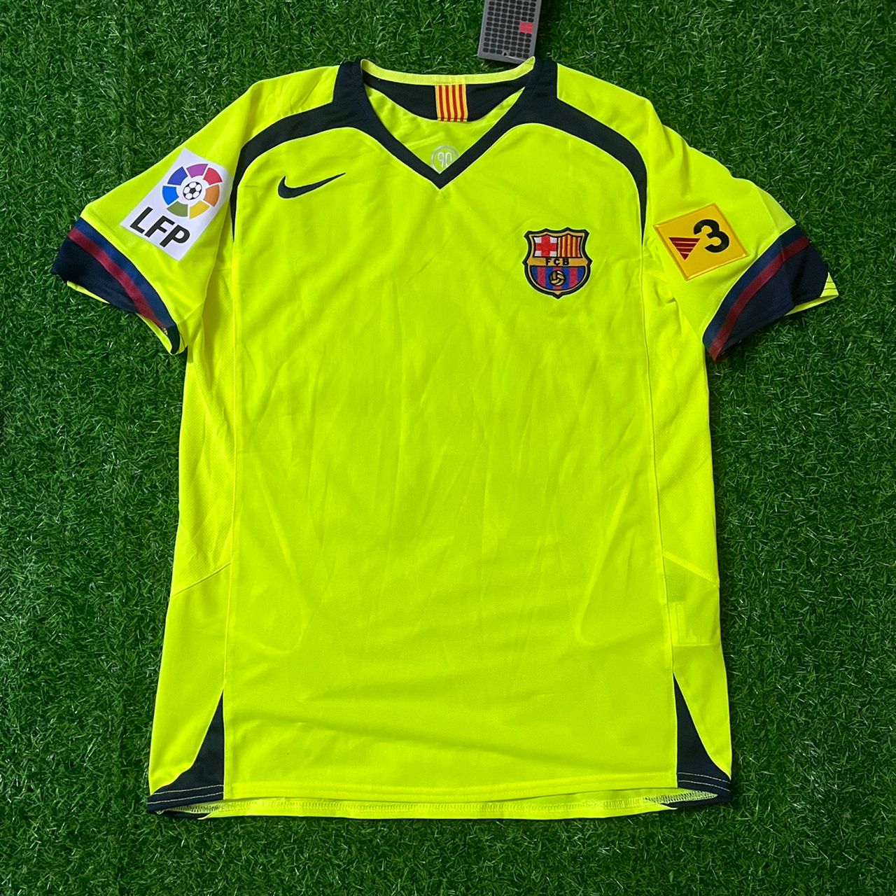 Ronaldinho Gaucho Barcelona 2005 2006 Green Yellow Retro Jersey Trikot Maillot