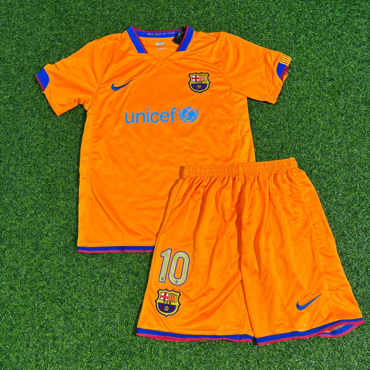 Ronaldinho Barcelona 2006-2007 Orange Kids Retro Football Jersey Kit