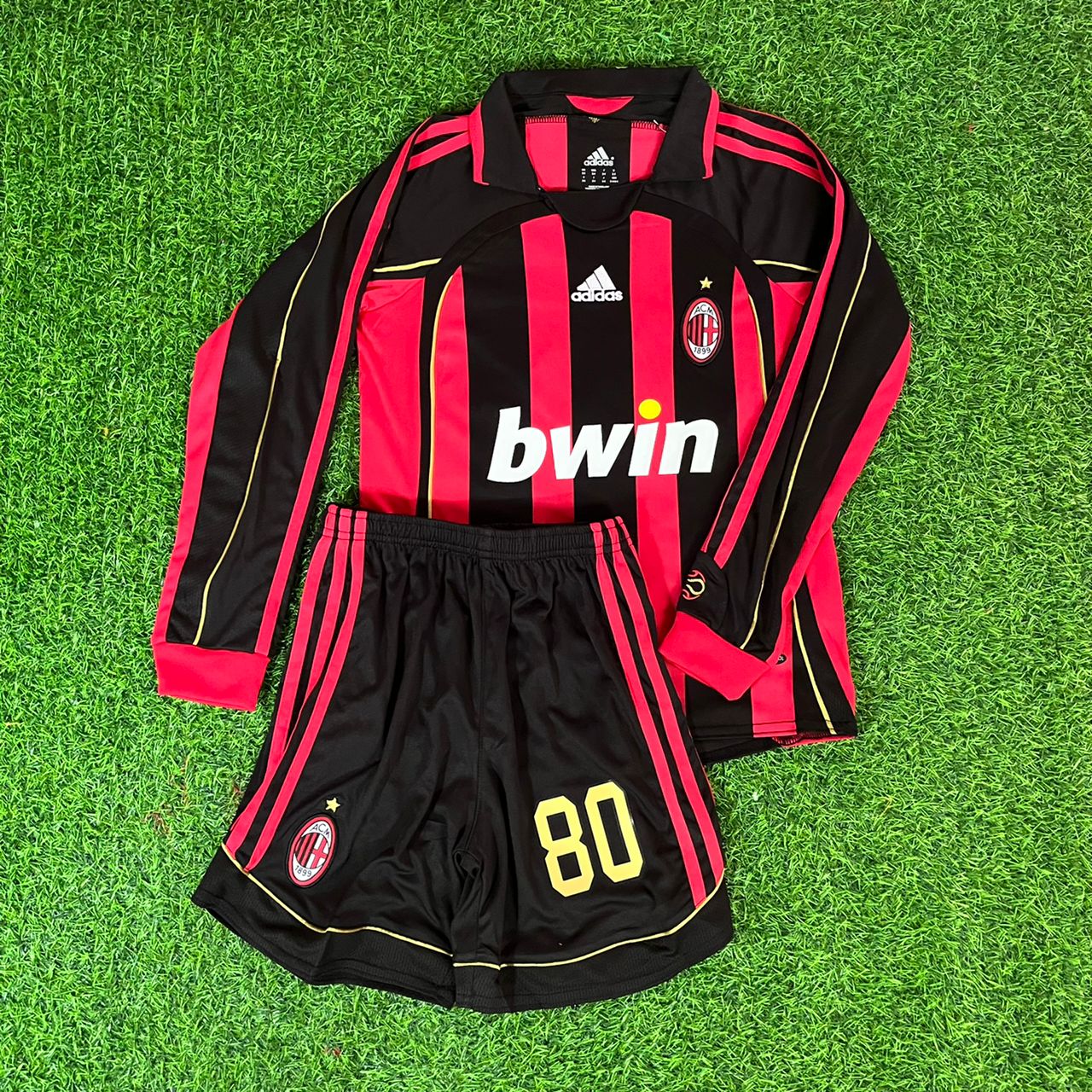Ronaldinho Gaúcho 80 - AC Milan 2008 - 2009 Long Sleeve Retro Football Jersey Kit