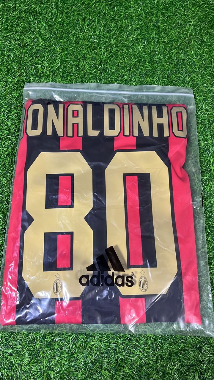 Ronaldinho Gaúcho 80 Milan 2008-2009 Home Retro Football Jersey Kit
