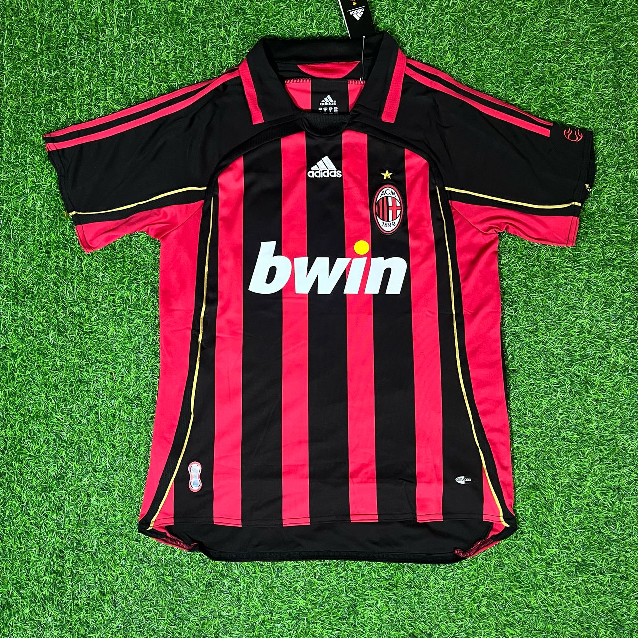 Ronaldinho Gaúcho 80 - AC Milan 2008 - 2009 Retro Football Jersey Kit