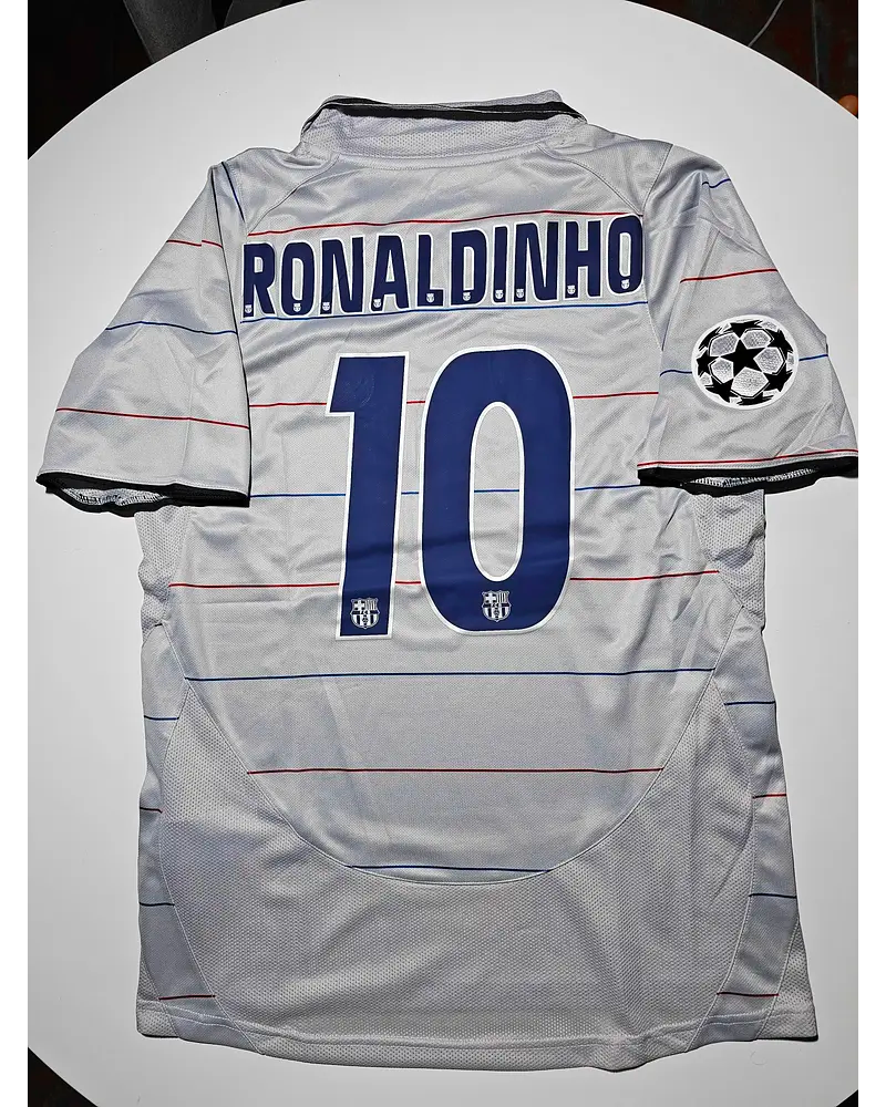 Ronaldinho Gaucho 10 - Barcelona 2004/2005 Blue Garnet Retro Jersey Trikot