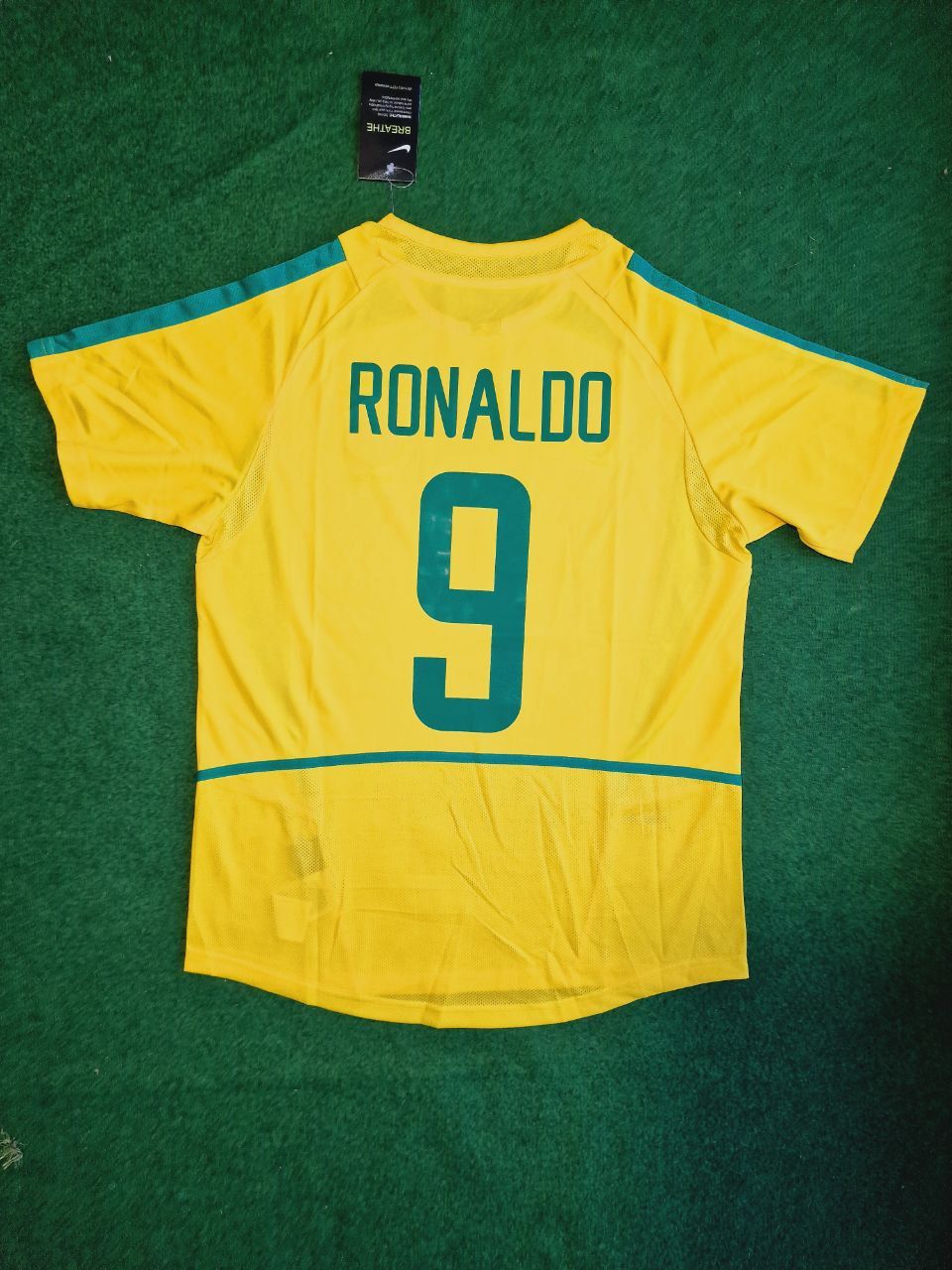 Ronaldo Nazario Brazil 2002 World Cup Retro Football Jersey Kit