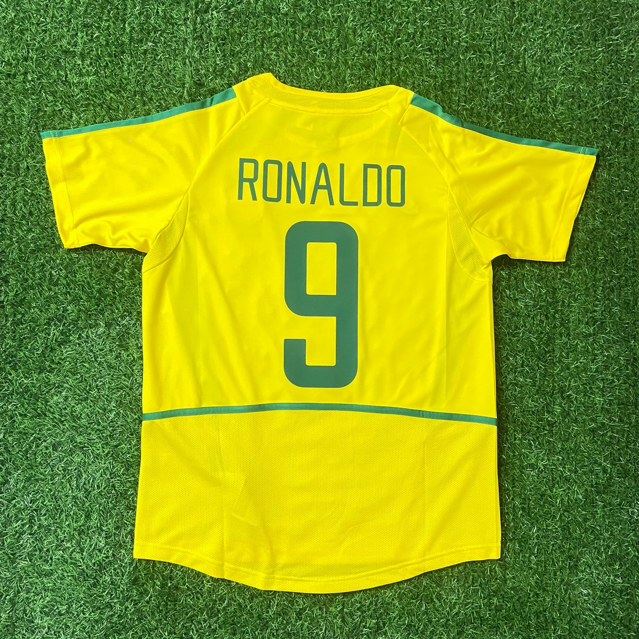 Ronaldo Nazario Brazil 2002 World Cup Retro Football Jersey Kit