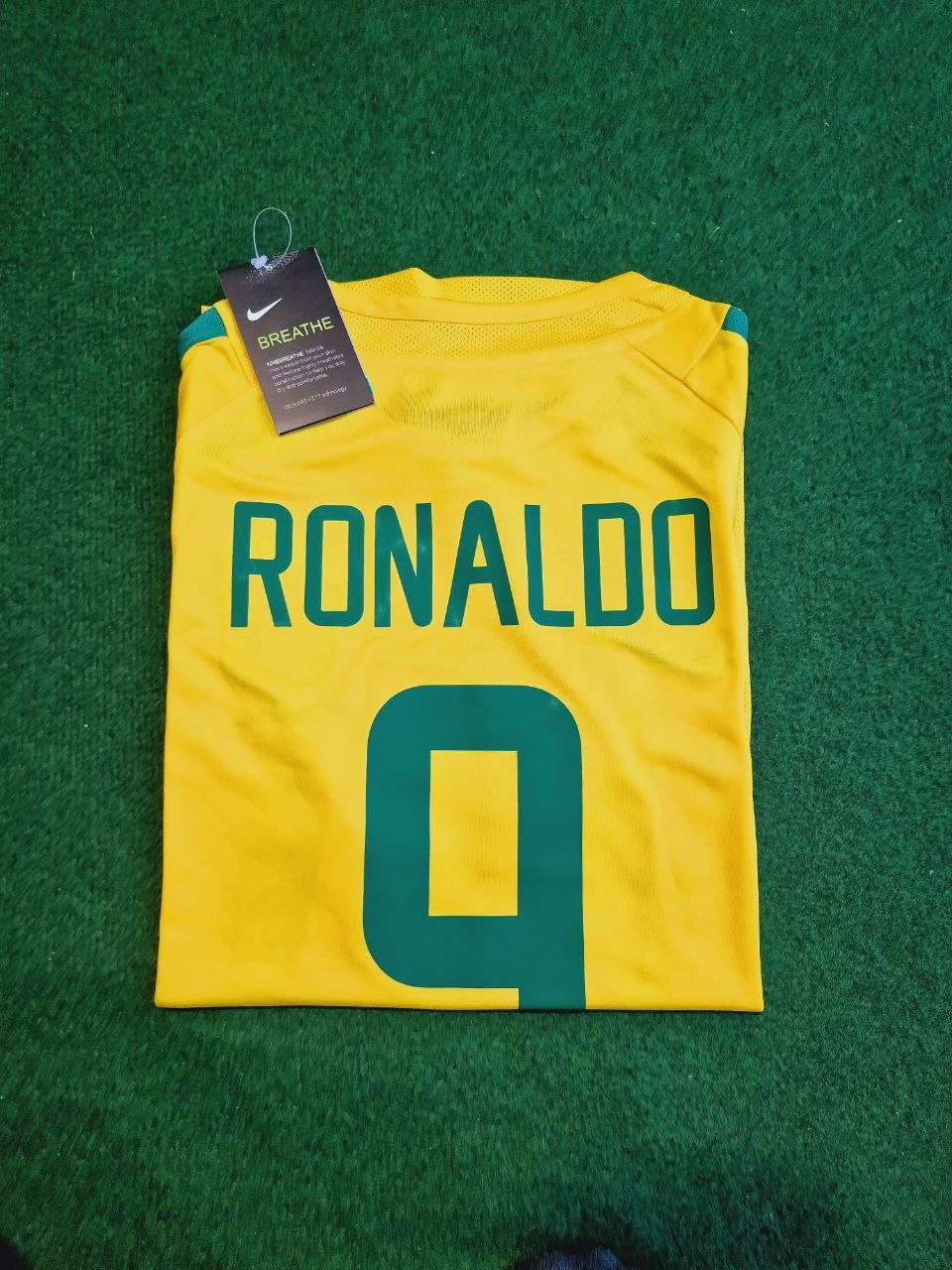 Ronaldo Nazario Brazil 2002 World Cup Retro Football Jersey Kit