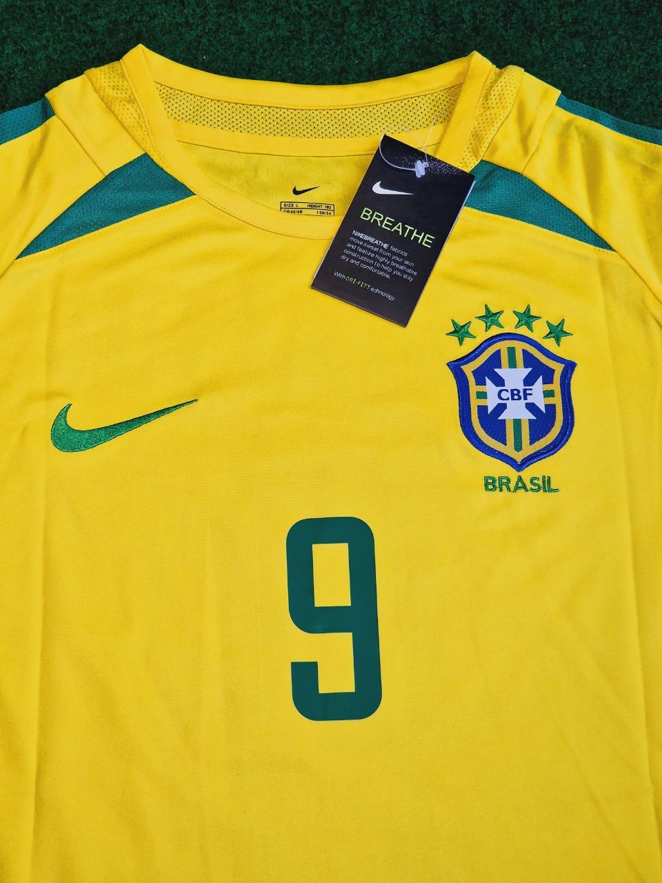Ronaldo Nazario Brazil 2002 World Cup Retro Football Jersey Kit