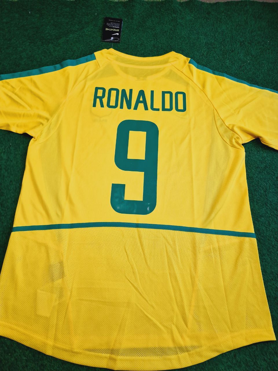 Ronaldo Nazario Brazil 2002 World Cup Retro Football Jersey Kit