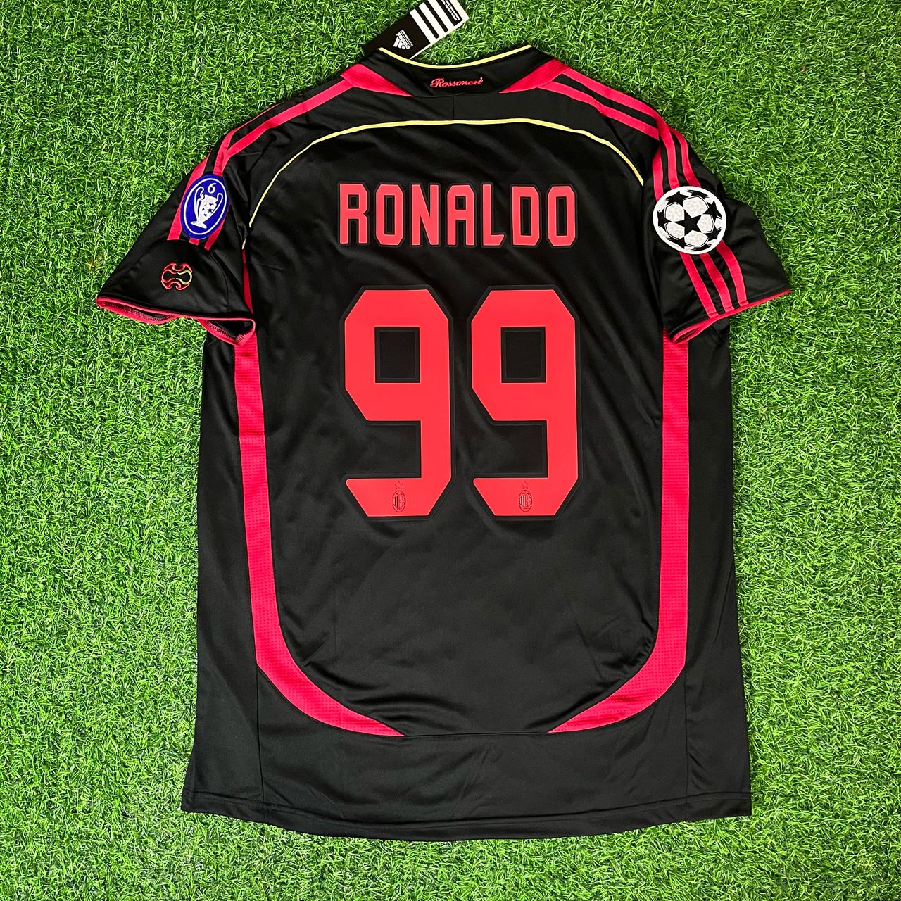 Ronaldo Nazario Fenomeno #99 - AC Milan 2006 - 07 Retro Football
