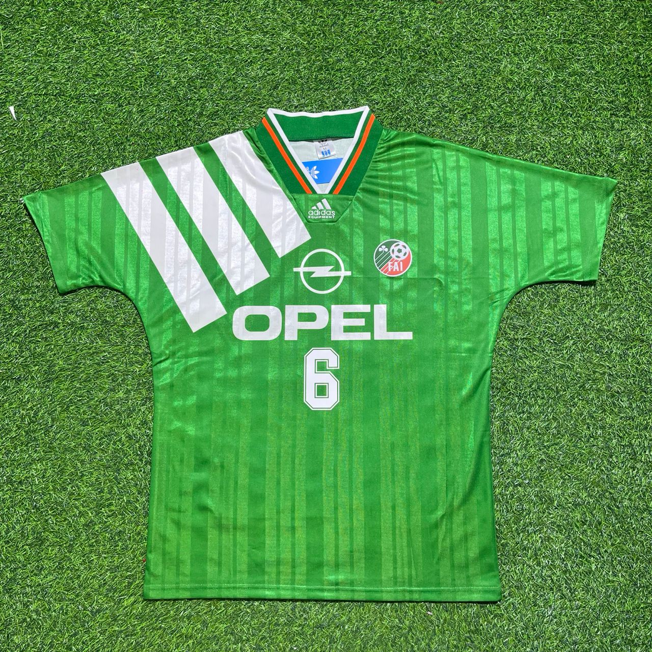 Ireland Roy Keane Retro Football Jersey