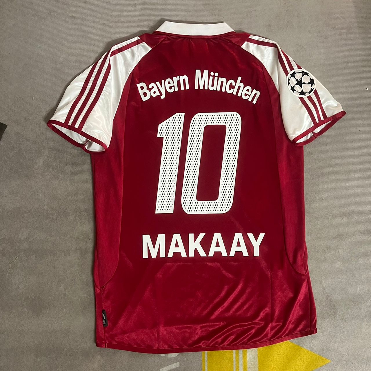 Roy Makaay 9 FC Bayern Munich 2003 2004 Retro Football Jersey Kit