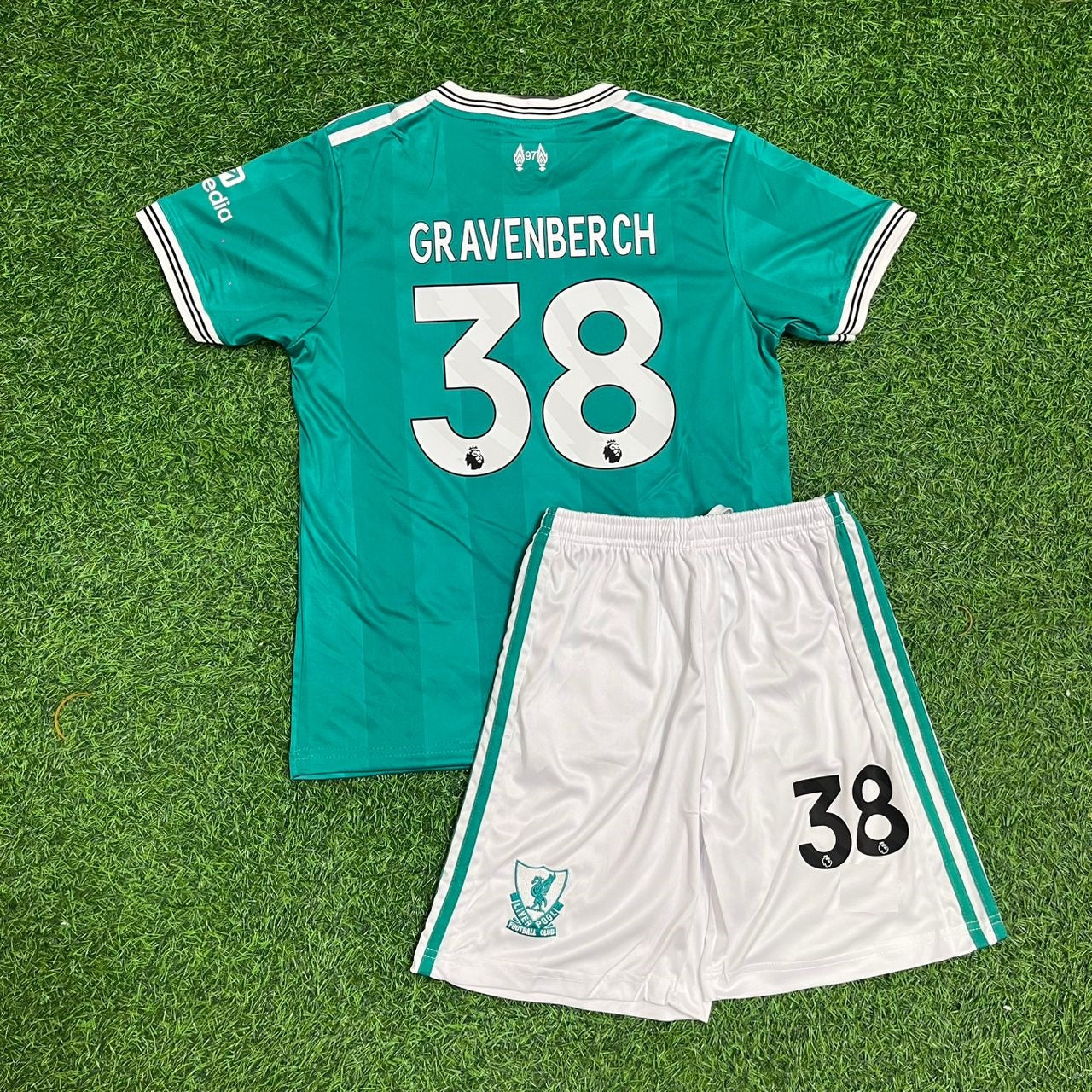 Ryan Gravenberch Liverpool Green Kids Football Jersey Kit