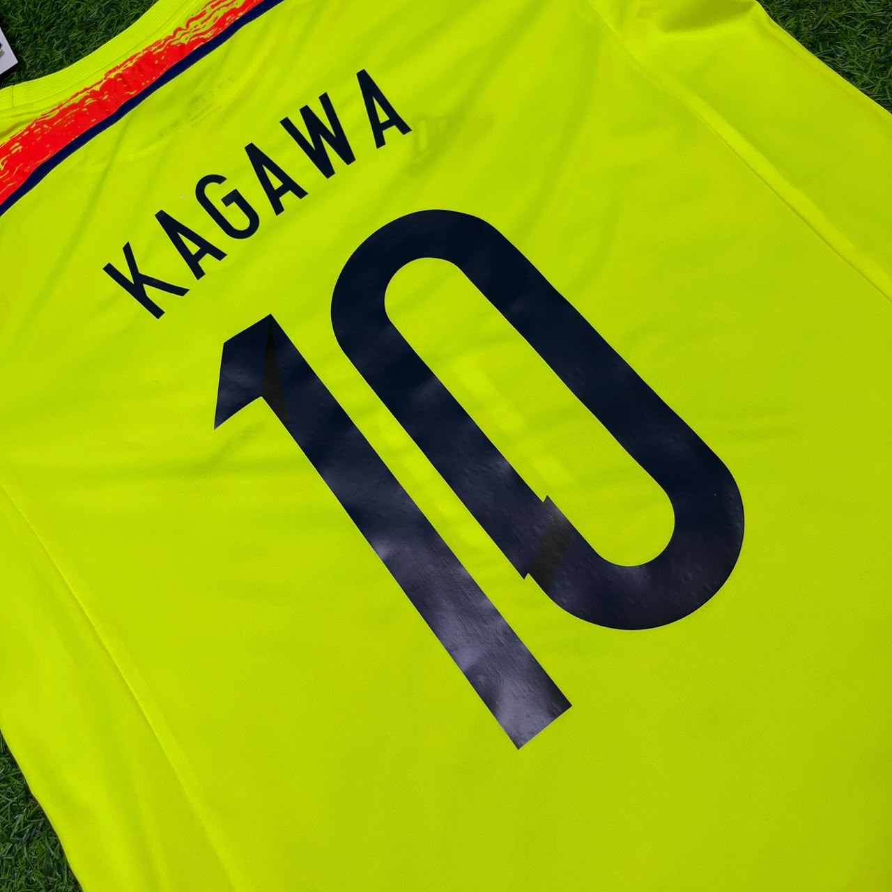 Japan World Cup 2014 Shinji Kagawa Yellow Away Retro Football Jersey