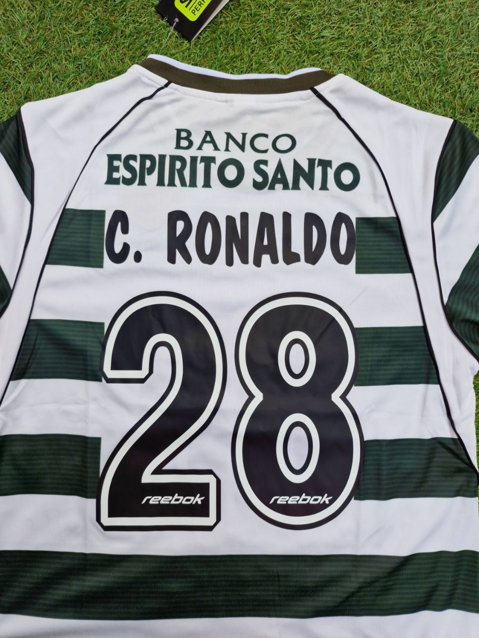 Sporting CP Lisbon Cristiano Ronaldo Number 28 Vintage Football Jersey Kit