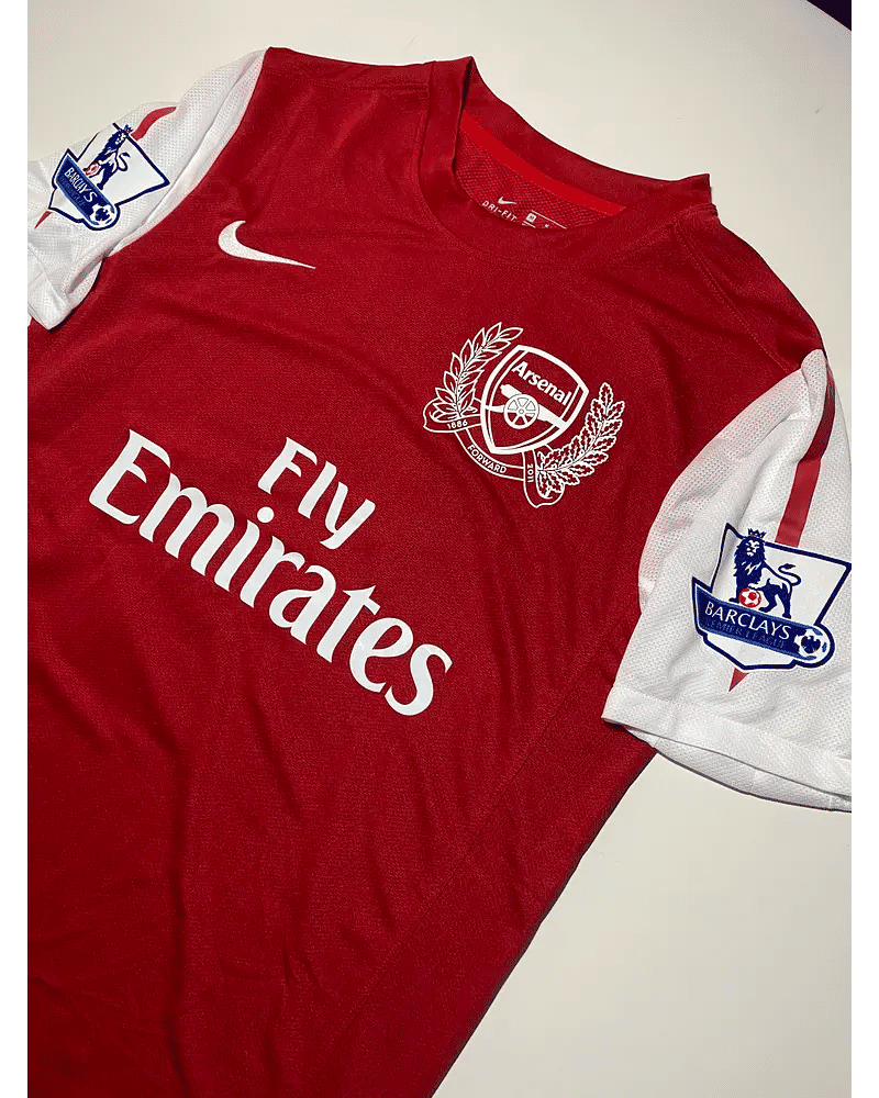 Thierry Henry Arsenal 2010 - 2011 Retro Football Jersey Kit