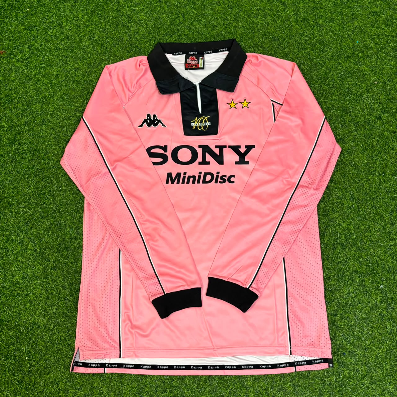 Thierry Henry #6 Juventus 1995 Pink Football Jersey Kit