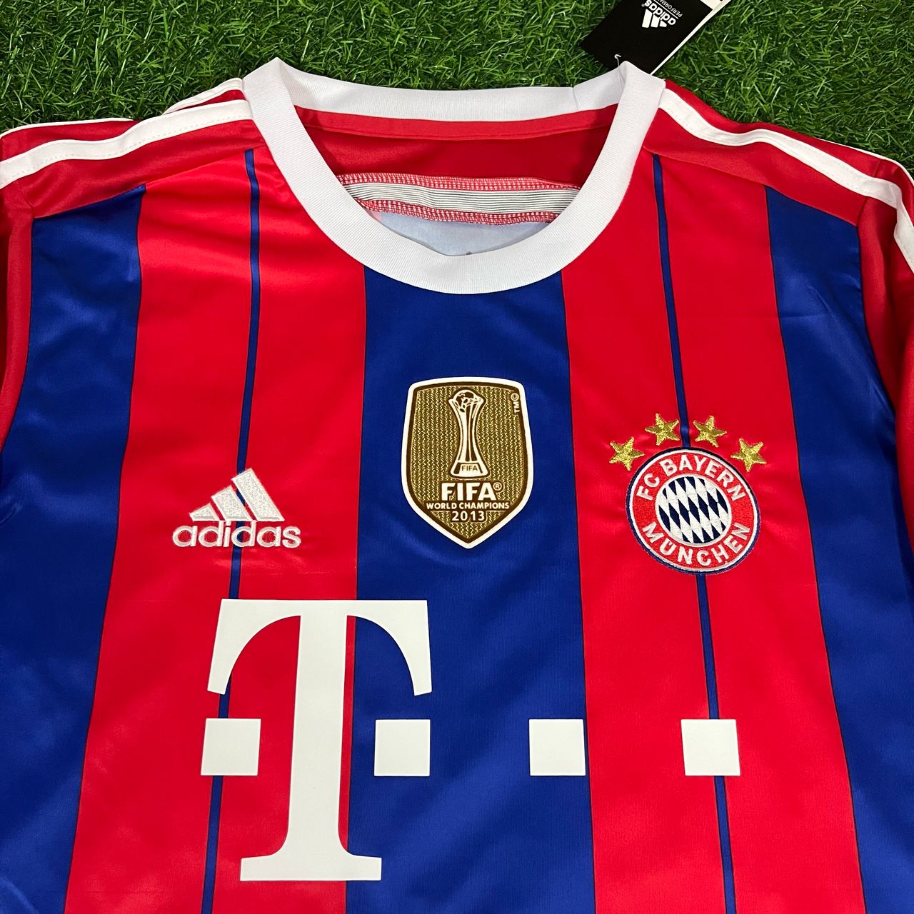Robert Lewandowski Bayern Munich 2014-2015 Trikot Kit Jersey