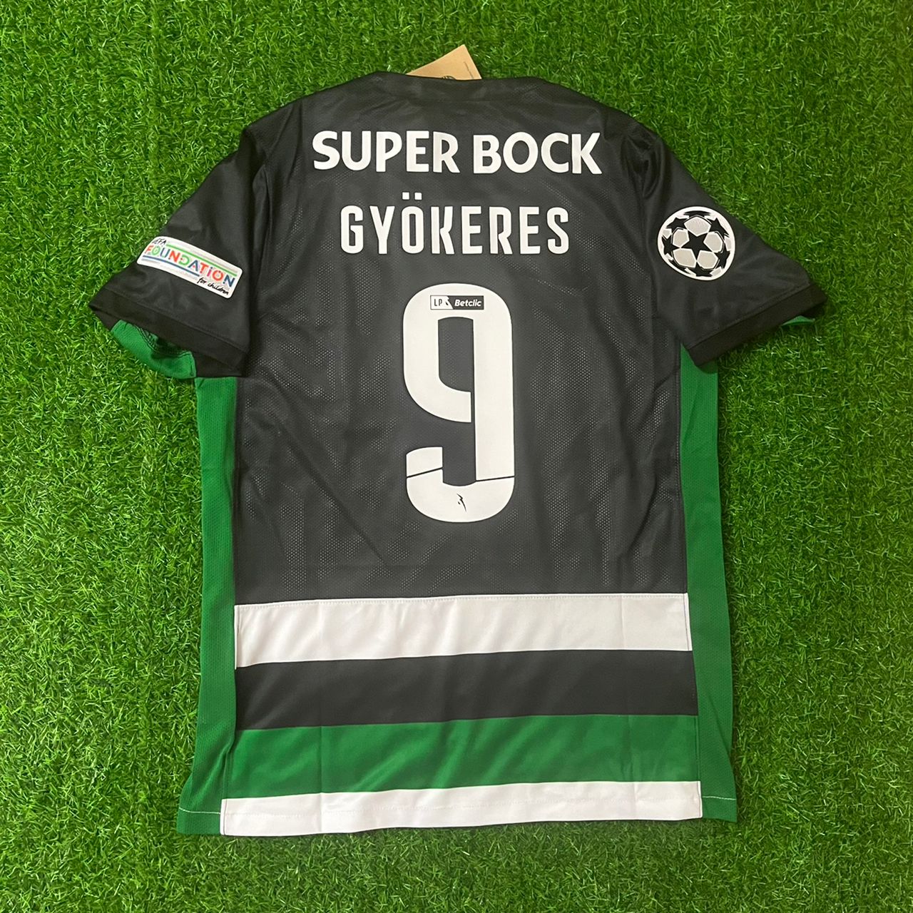 Sporting Gyökeres スポルティング　ギョケレシュ　ユニフォーム Viktor Gyökeres Sporting Lisbon Football Jersey Kit – JerseyParadise