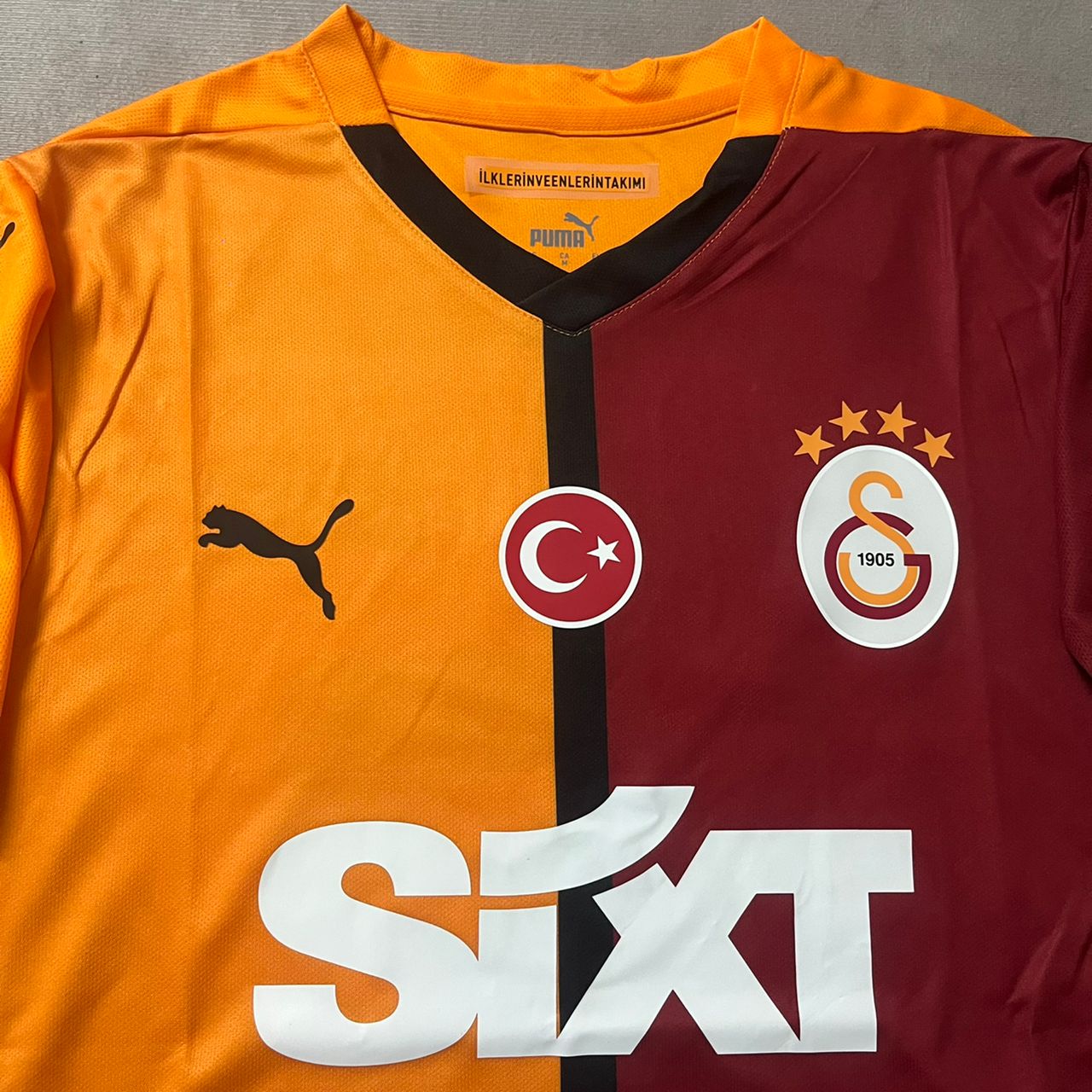 Yeni Galatasaray Osimhen Sezon UEFA Patch Sari Kirmizi 2025 Season Trikot Forma Soccer Kit