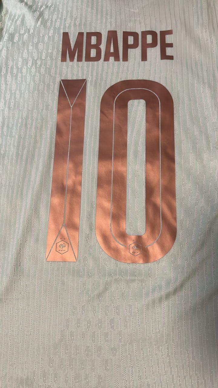 Frankreich Nationalmannschaft Weltmeisterschaft 2026 Kylian Mbappé Auswärts-Fußballtrikot