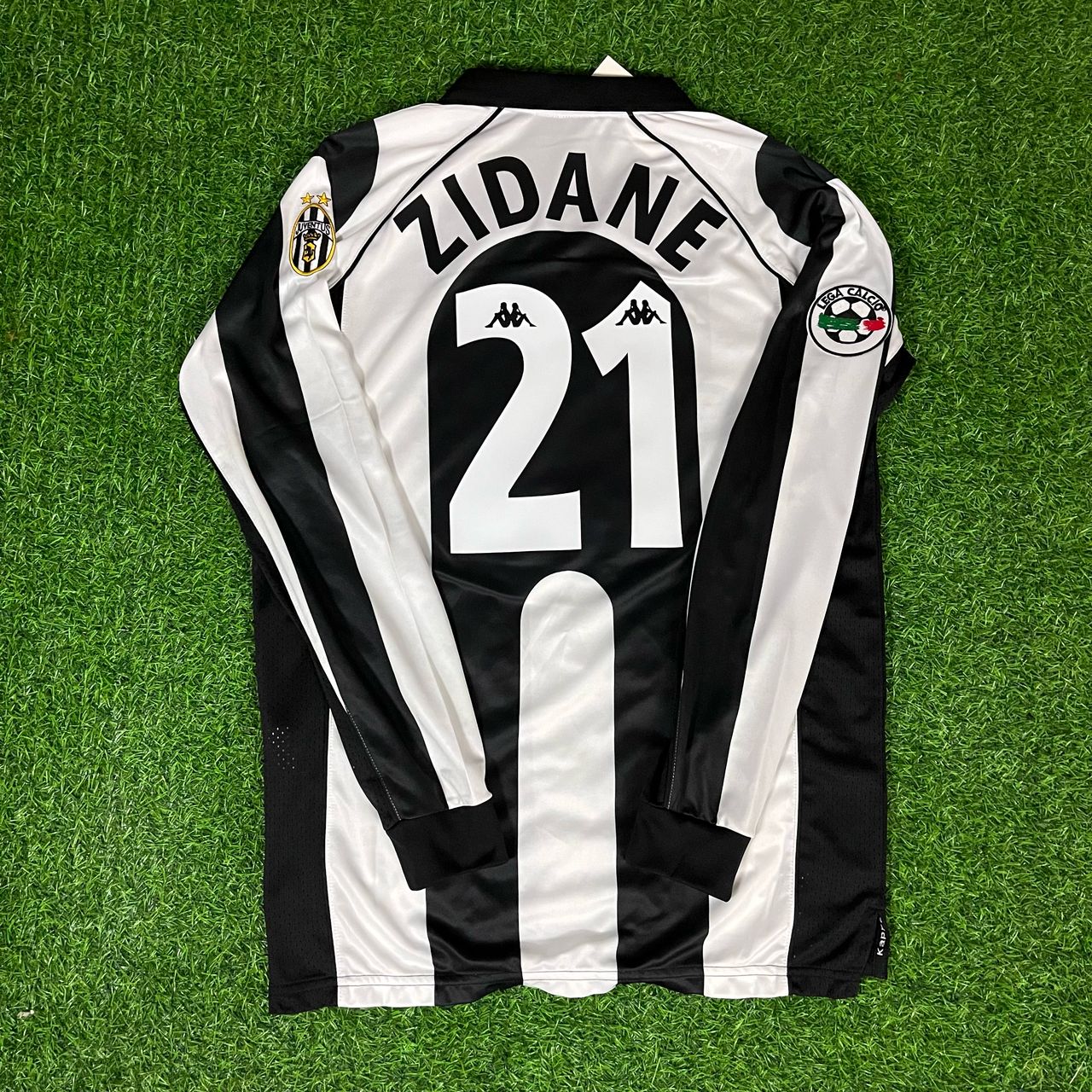 Zinedine Zidane 21 - Juventus 1997/1998 Retro Football Jersey Kit
