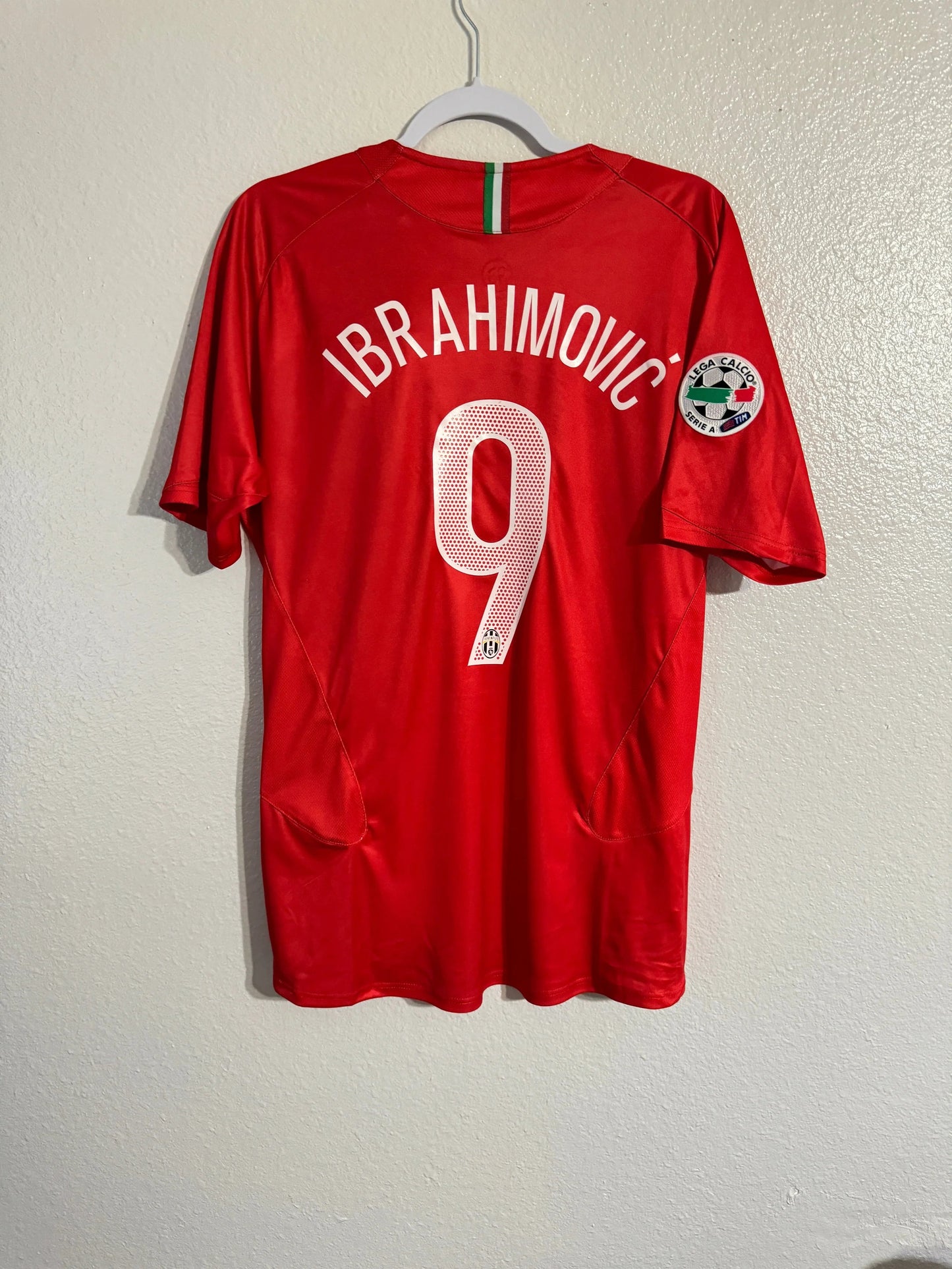 Zlatan Ibrahimović 9 - Juventus 2006/07 Retro Football Jersey Kit