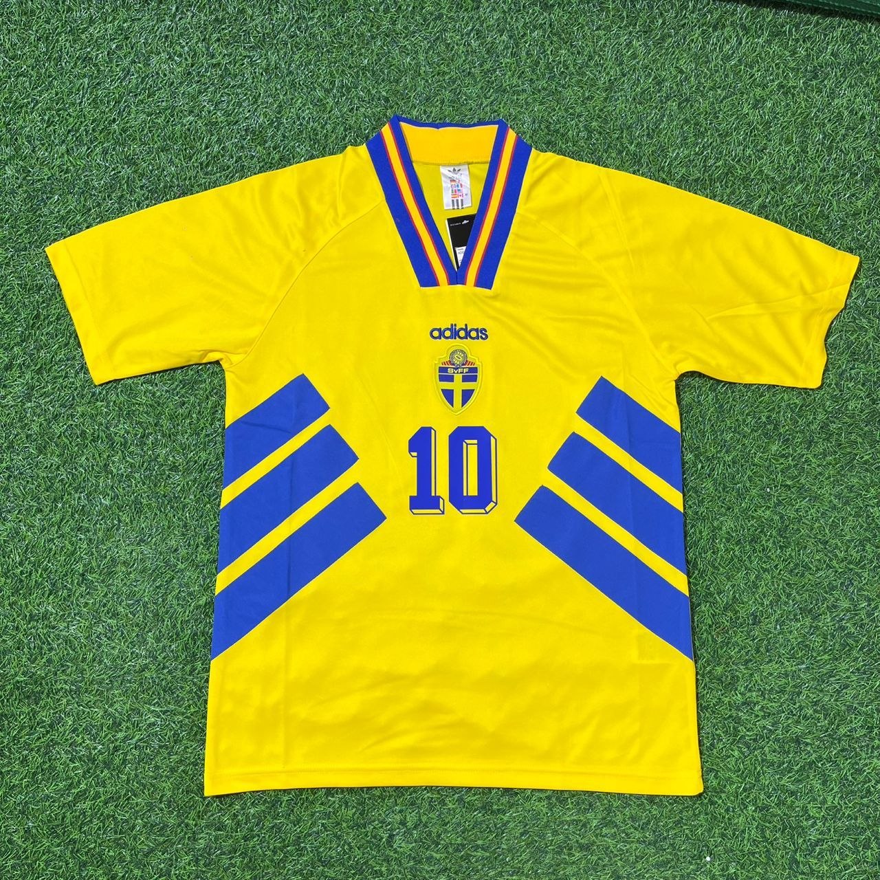 Zlatan Ibrahimovic Sweden Retro Football Jersey Collection