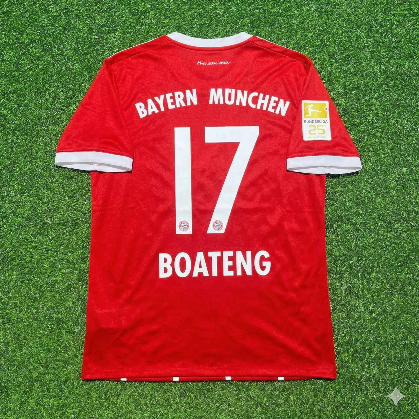 Jerome Boateng Bayern Munich 2017-2018 Retro Home Football Jersey
