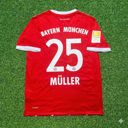 Thomas Müller Bayern Munich 2017-2018 Retro Home Football Jersey