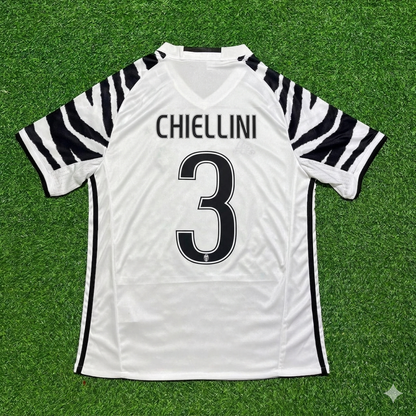 Giorgio Chiellini #3 Juventus 2016 2017 Away White Retro Football Jersey Kit