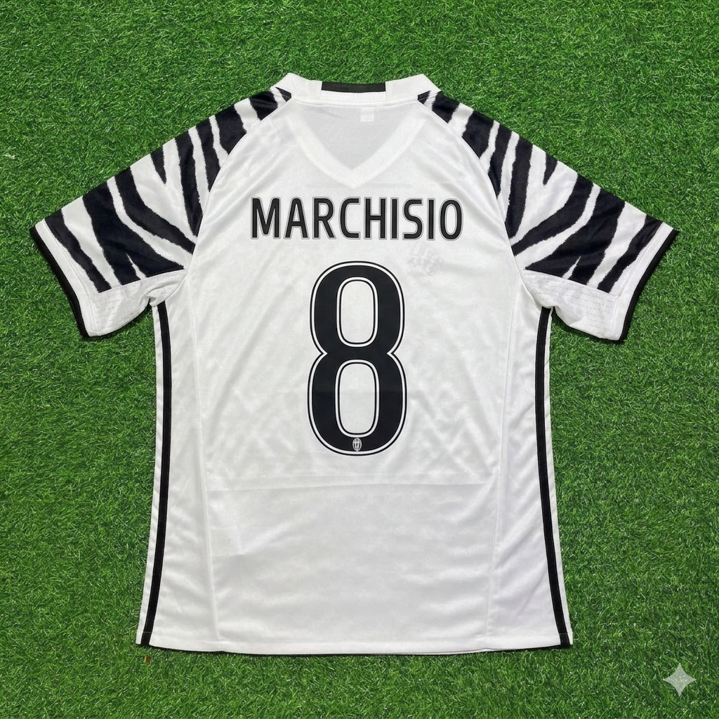 Claudio Marchisio #8 Juventus 2016 2017 Away White Retro Football Jersey Kit