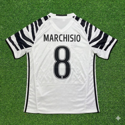 Claudio Marchisio #8 Juventus 2016 2017 Away White Retro Football Jersey Kit