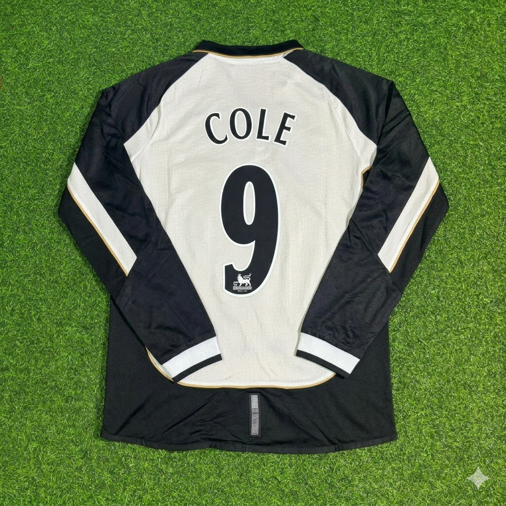 Andy Cole #9 Manchester United 2001-2002 Reversible Retro Football Jersey