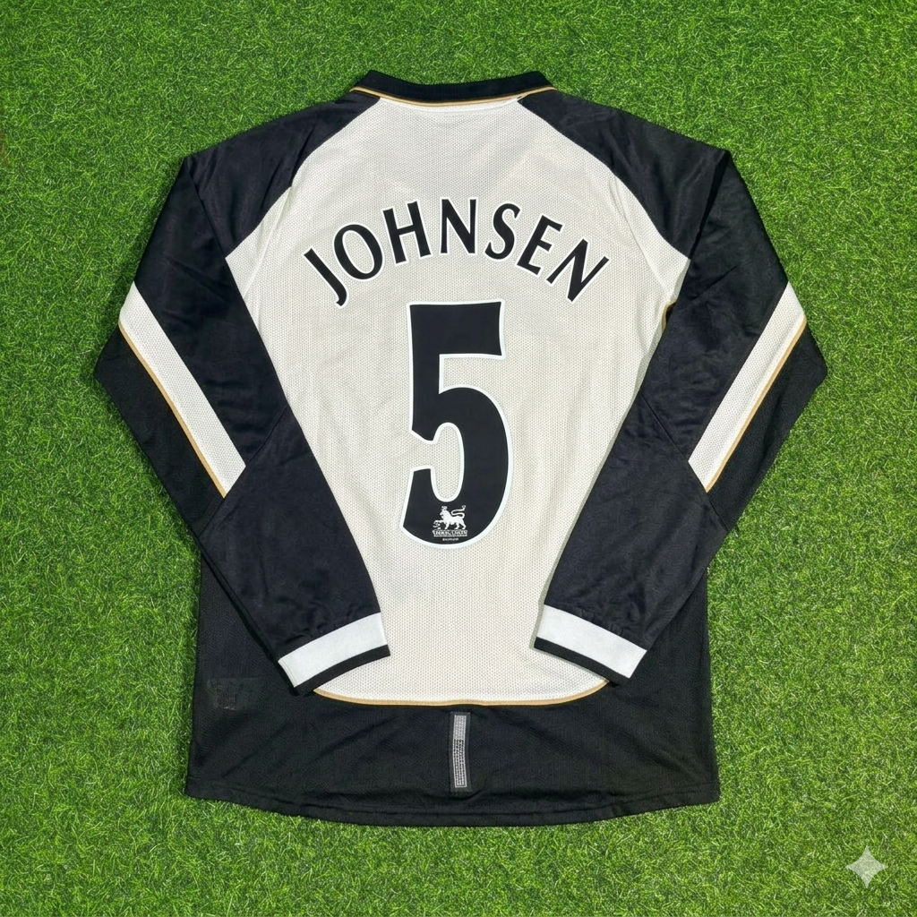 Ronny Johnsen #5 Manchester United 2001-2002 Reversible Retro Football Jersey Kit