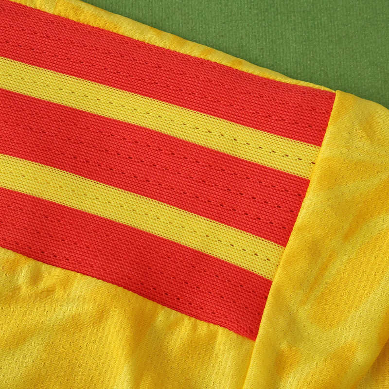 Colombia World Cup 2026 Home Long Sleeve Football Jersey