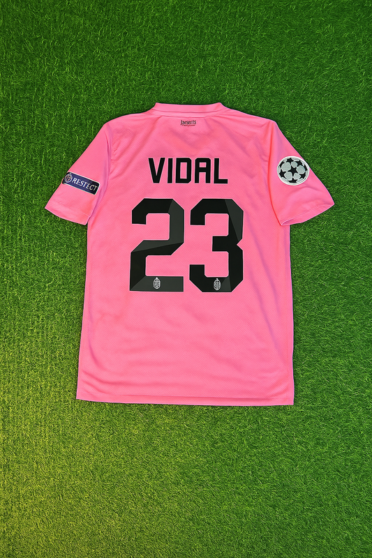 Juventus Arturo Vidal Pink 2012 2013 Season Retro Jersey Soccer Kit