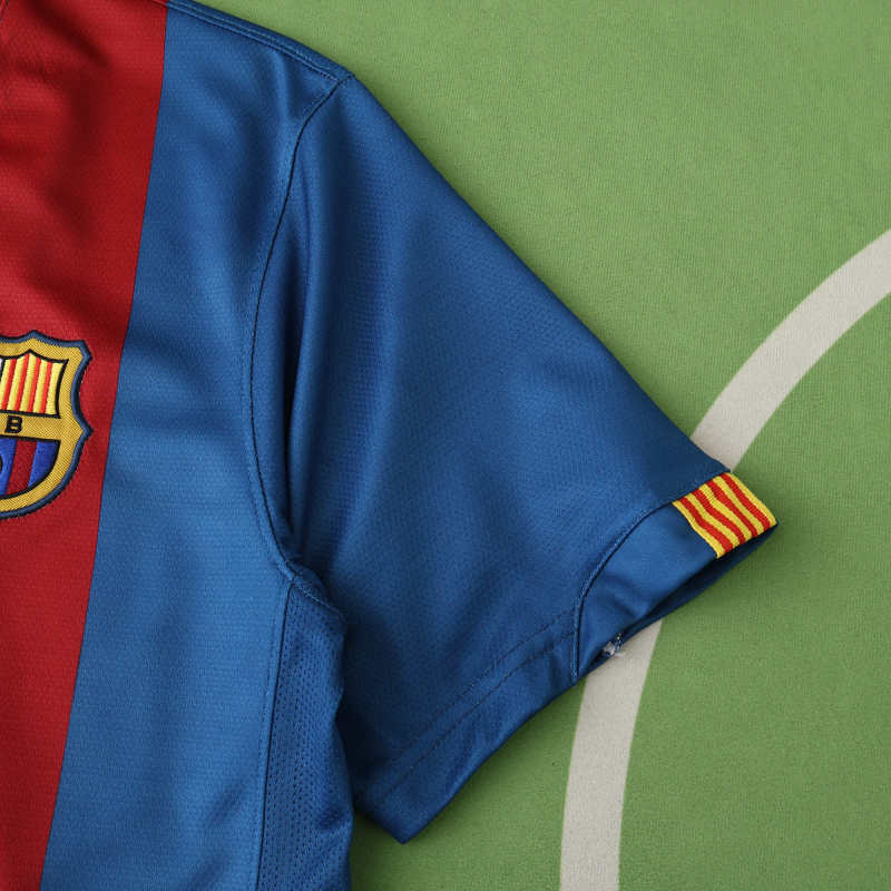 Barcelona 2006/07 Season Home Retro Football Jersey
