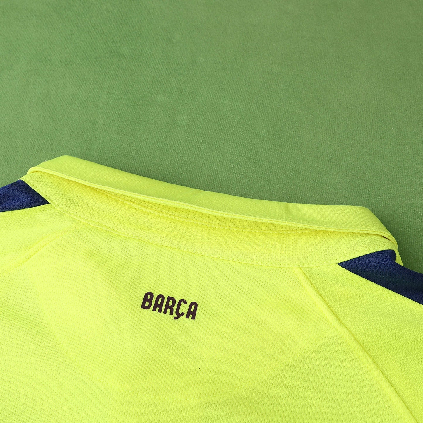 Xavi Barcelona 14/15 Retro Yellow Football Jersey