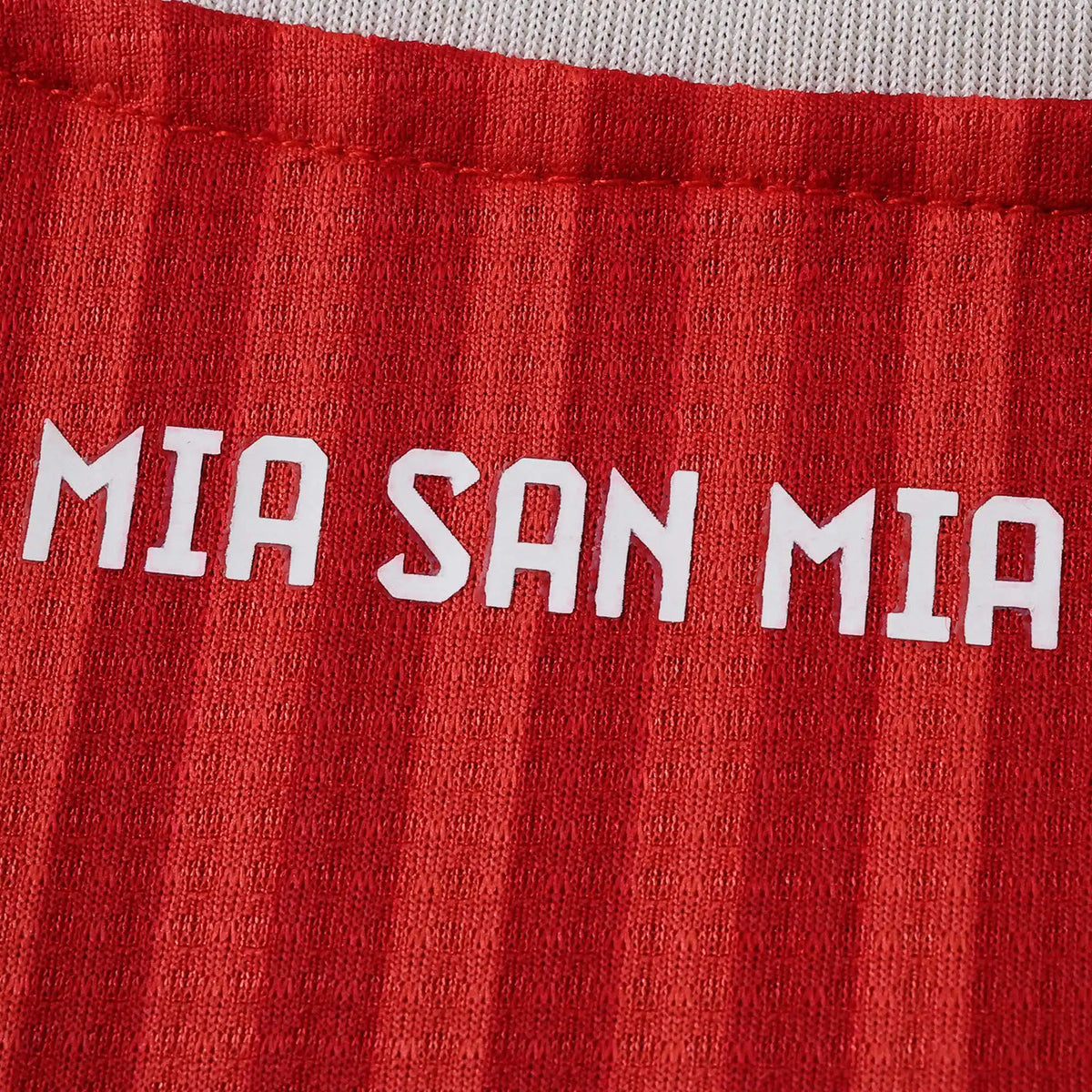 Bayern München 2027 Home Kids Football Jersey