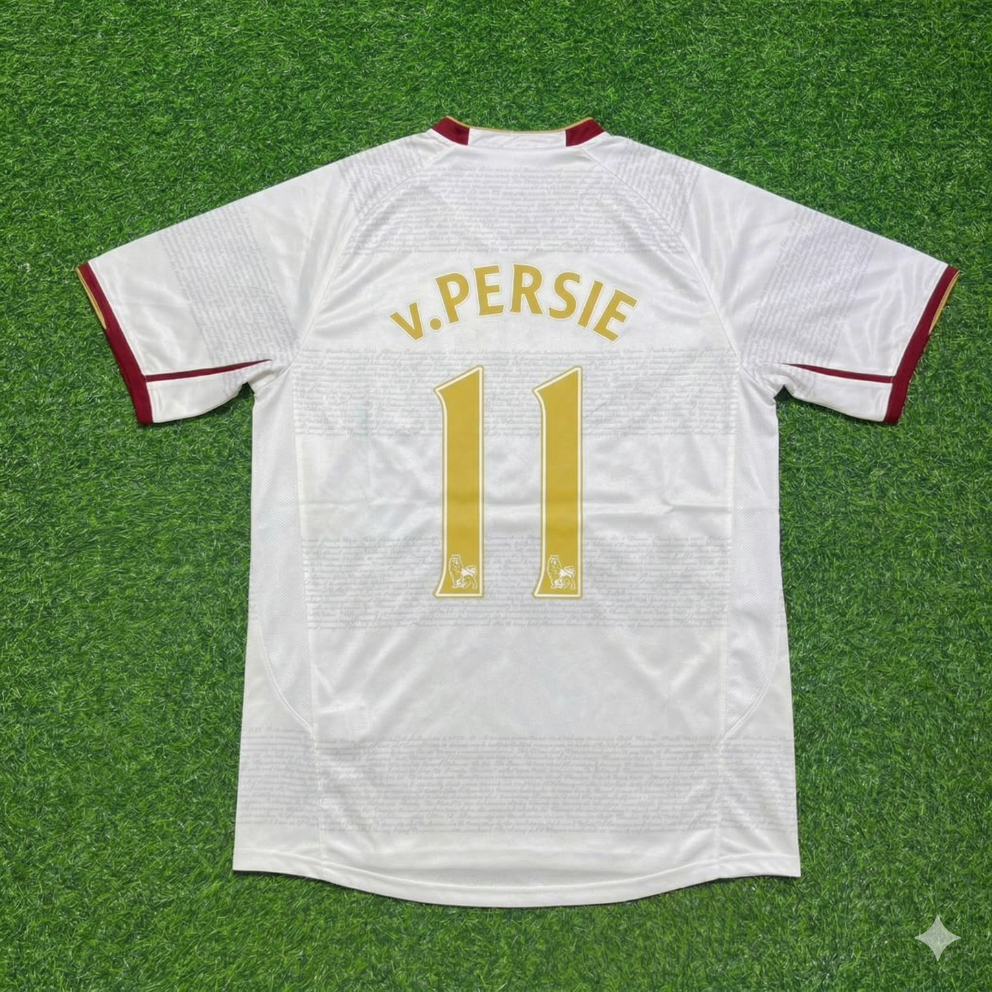 Robin van Persie #11 Arsenal 2004 2005 Away Retro White Football Jersey