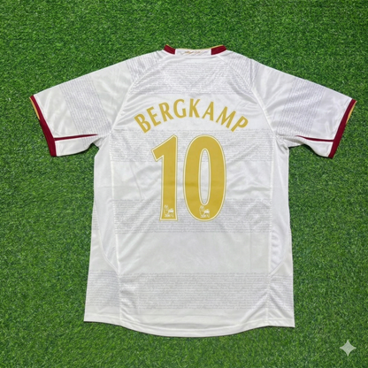 Dennis Bergkamp #10 Arsenal 2004 2005 Away Retro White Football Jersey