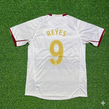 Jose Antonio Reyes #9 Arsenal 2004 2005 Away Retro White Football Jersey