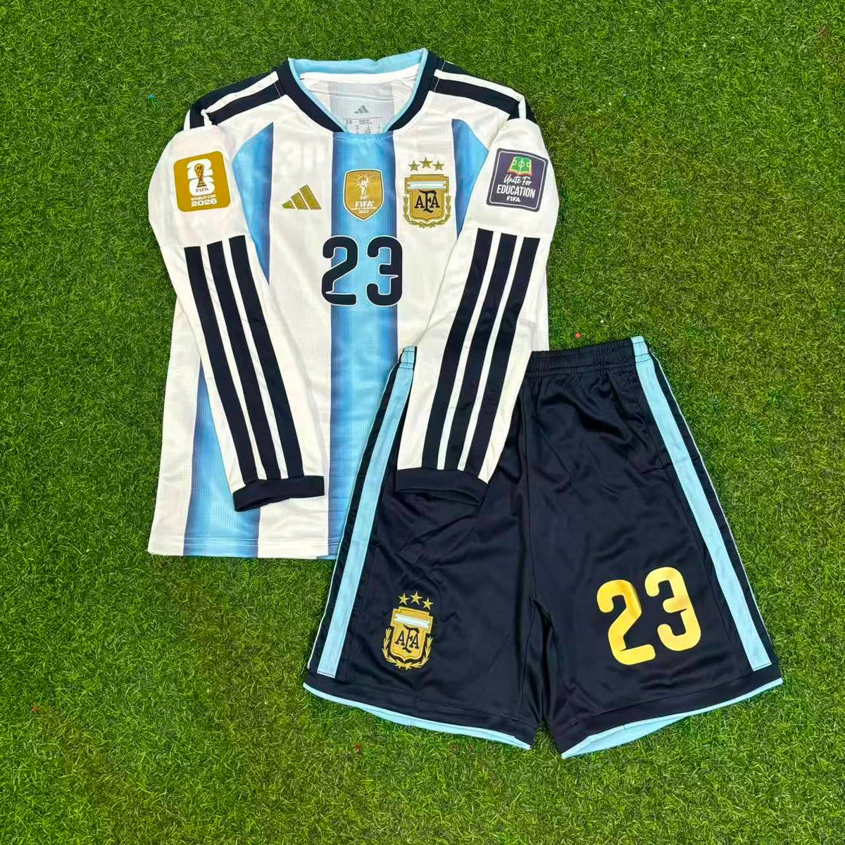Argentina Emiliano Martinez Goalkeeper 2026 World Cup Home Patch Long Sleeve Kids Football Jersey