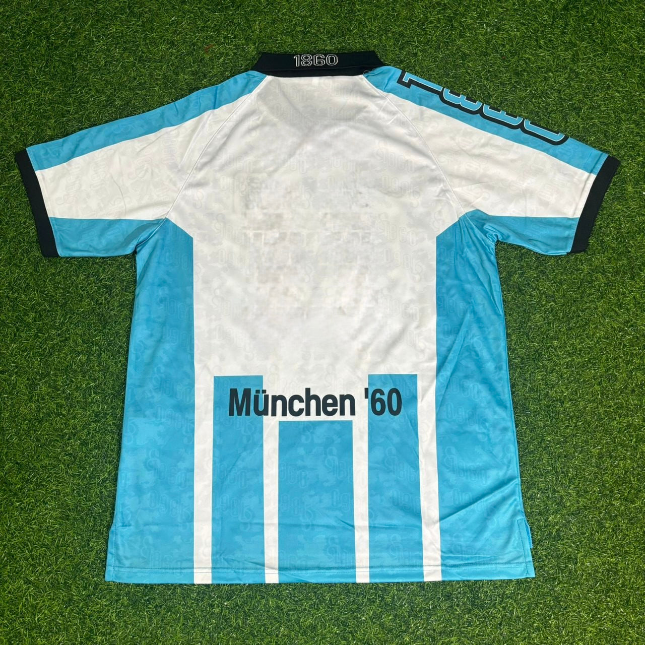 1860 München Retro Football Jersey Kit
