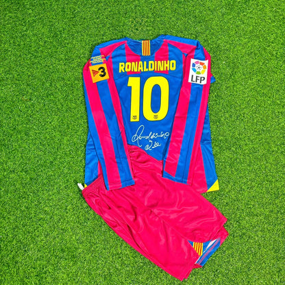 Ronaldinho Gaucho Barcelona 2006 Final Kids Special Retro Long Sleeve Football Jersey Collection