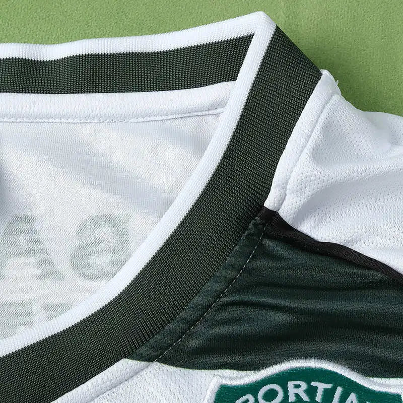 Sporting Lisbon 2001 2003 Season Long Sleeve Football Jersey
