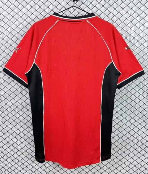 Eintracht Frankfurt 1998/2000 Saison Heim Retro Fußballtrikot Jersey