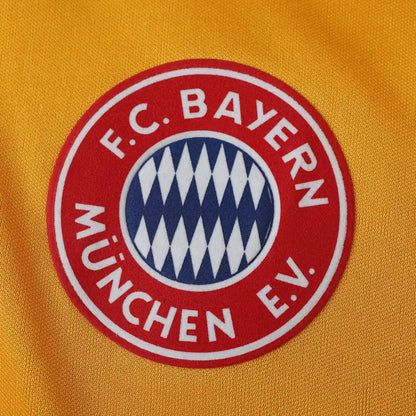 Bayern München 93/95 Season Yellow Away Retro Football Jersey