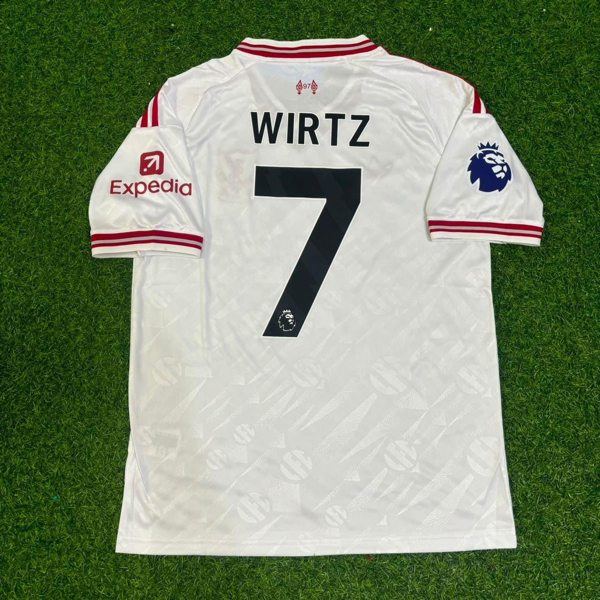 Florian Wirtz #7 Liverpool 2027 White Away Football Jersey