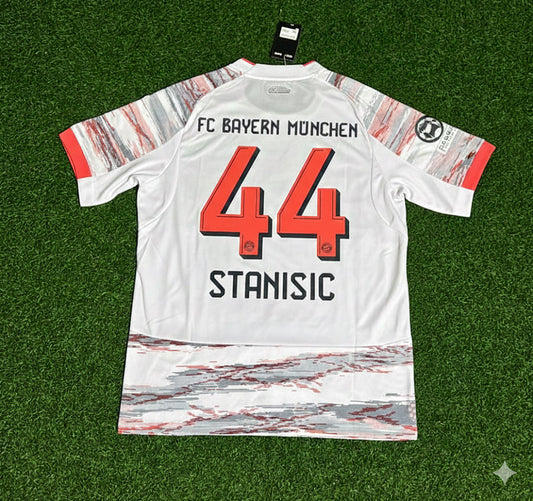 Josip Stanišić Bayern München Away